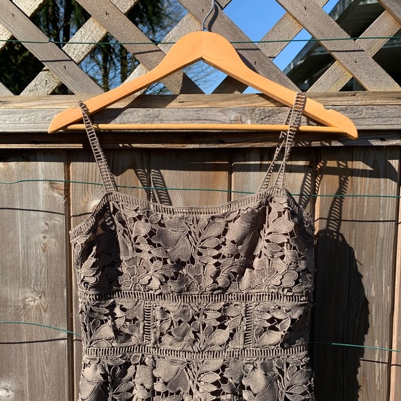 ELIE TAHARI dress - Picture 3 of 3